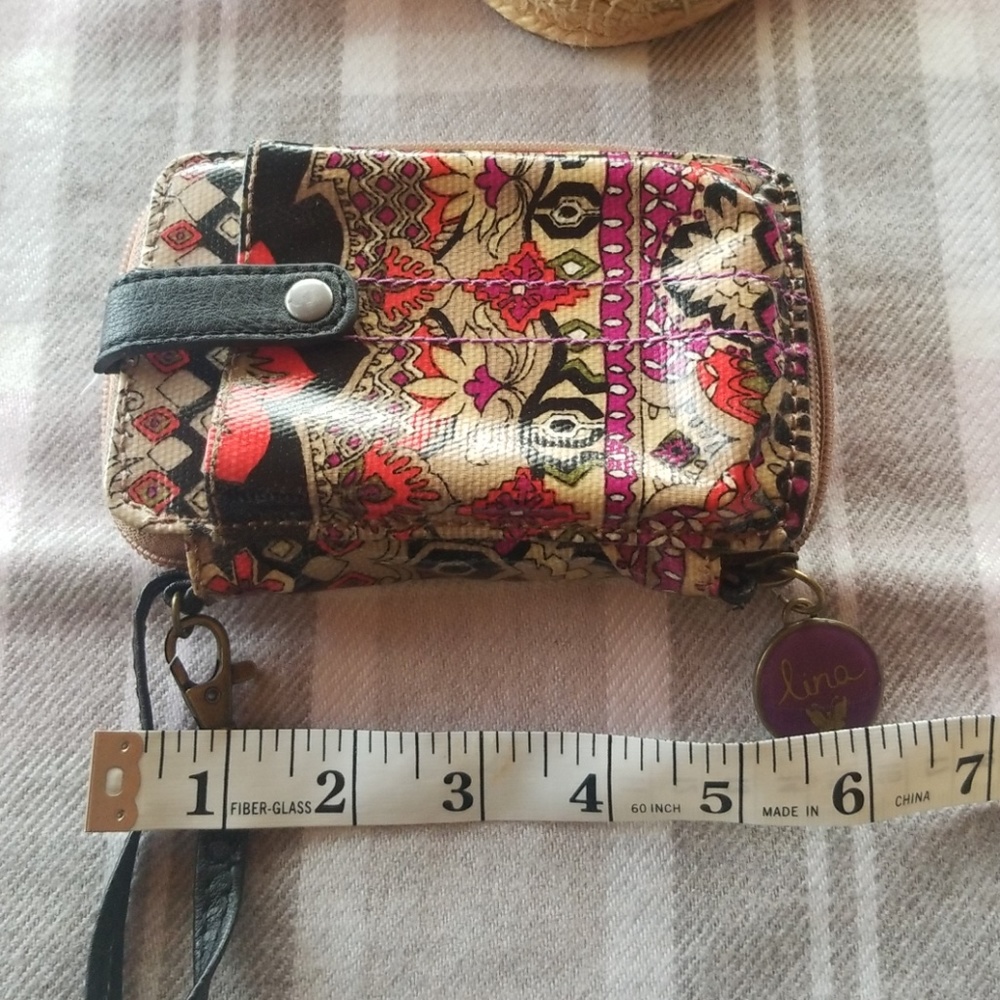 Wallet - Picture 2 of 7